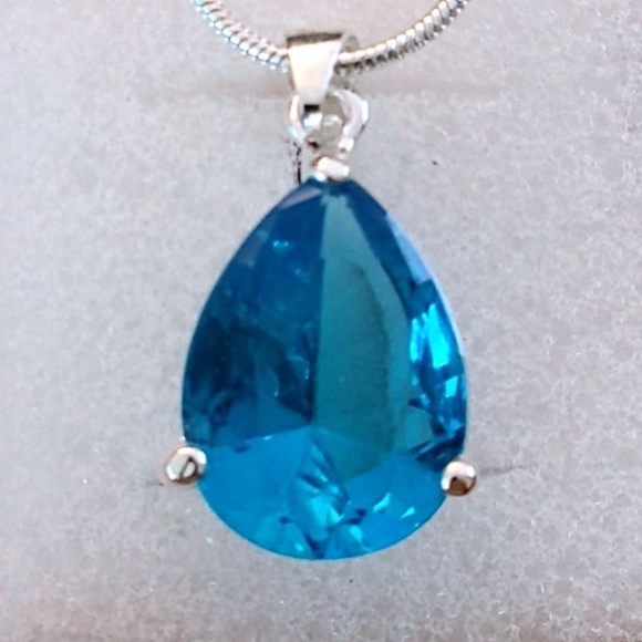 Jewelry - BLUE TOPAZ MEDALLION ~ 925 STAMPED STERLING SILVER